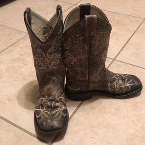 Children’s Old West boot, size 3Y